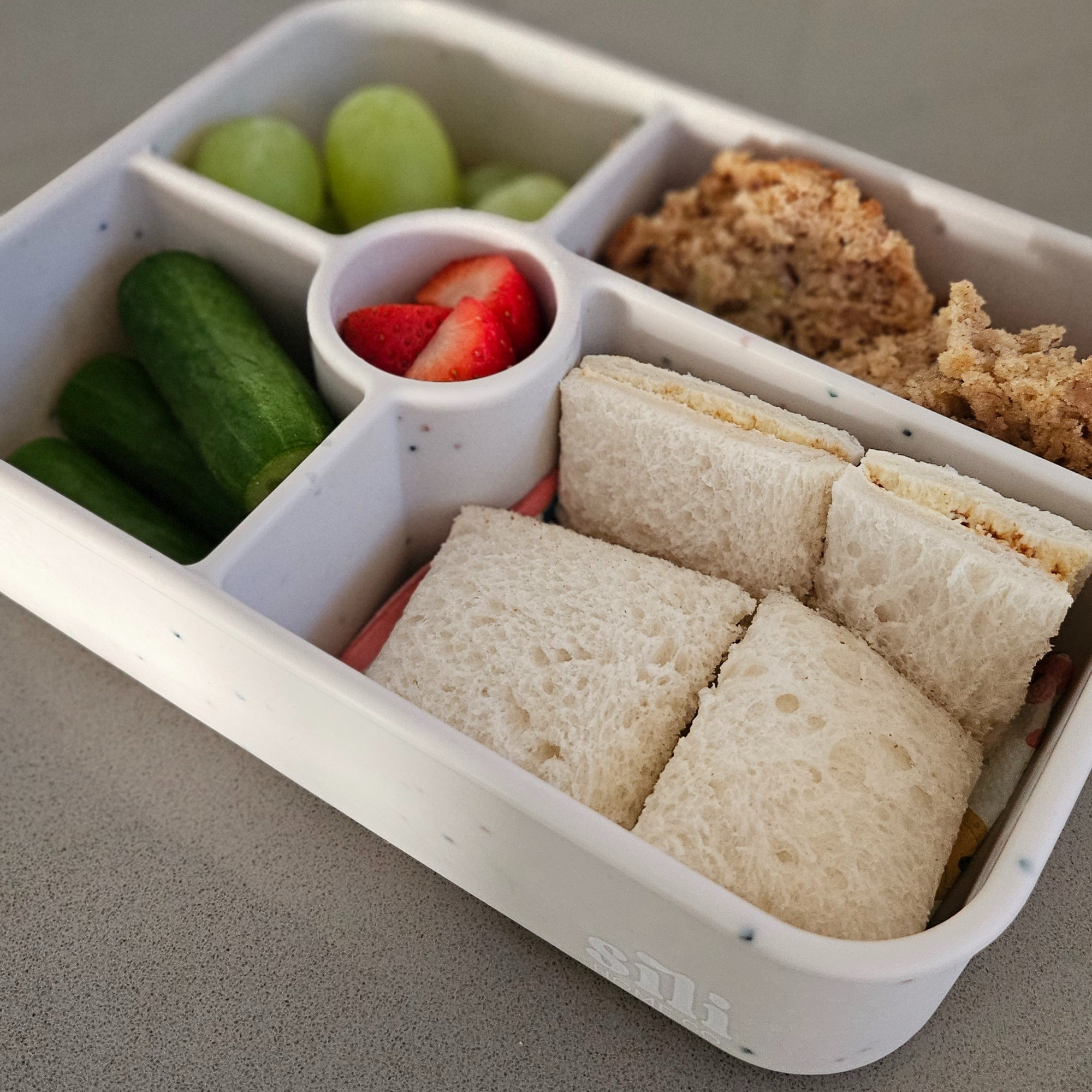 Sili Snack Lunch Box - Speckled
